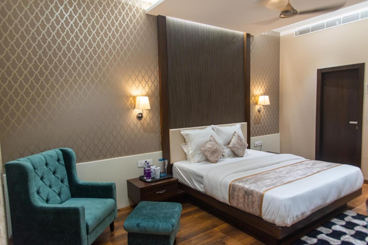 Hotel Royal Livin Varanasi Luaran gambar