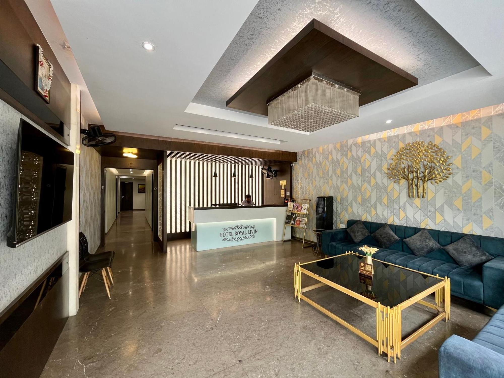 Hotel Royal Livin Varanasi Luaran gambar