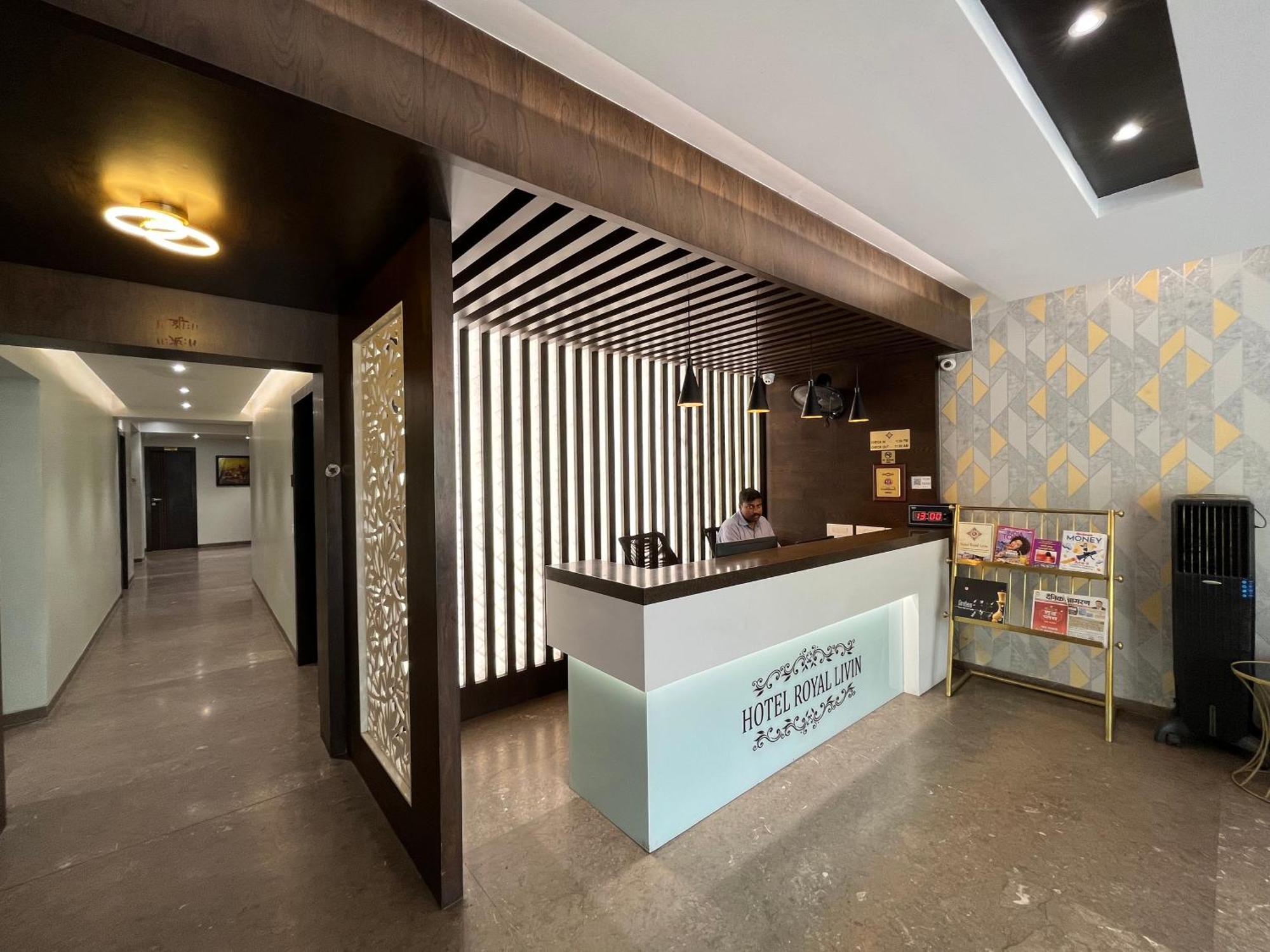 Hotel Royal Livin Varanasi Luaran gambar